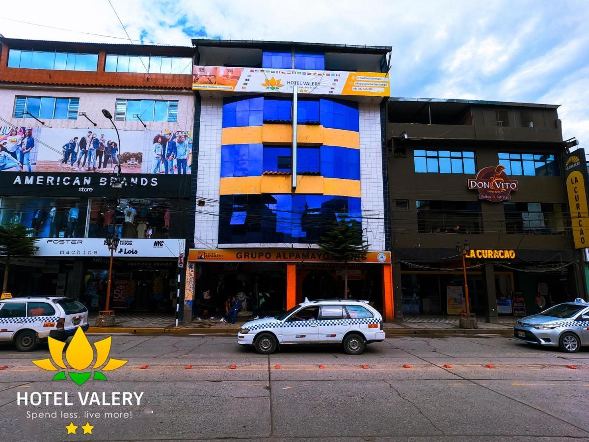 Hotel Valery 2 Estrellas Уарас Экстерьер фото